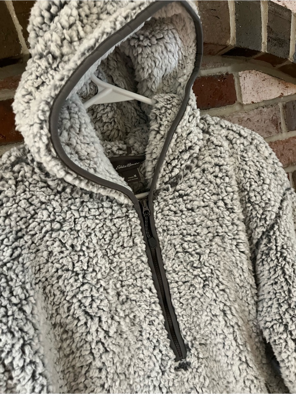 EDDIE BAUER Gray Fireside Plush Sherpa Half-Zip Pullover Hoodie M NWOT - Picture 6 of 11